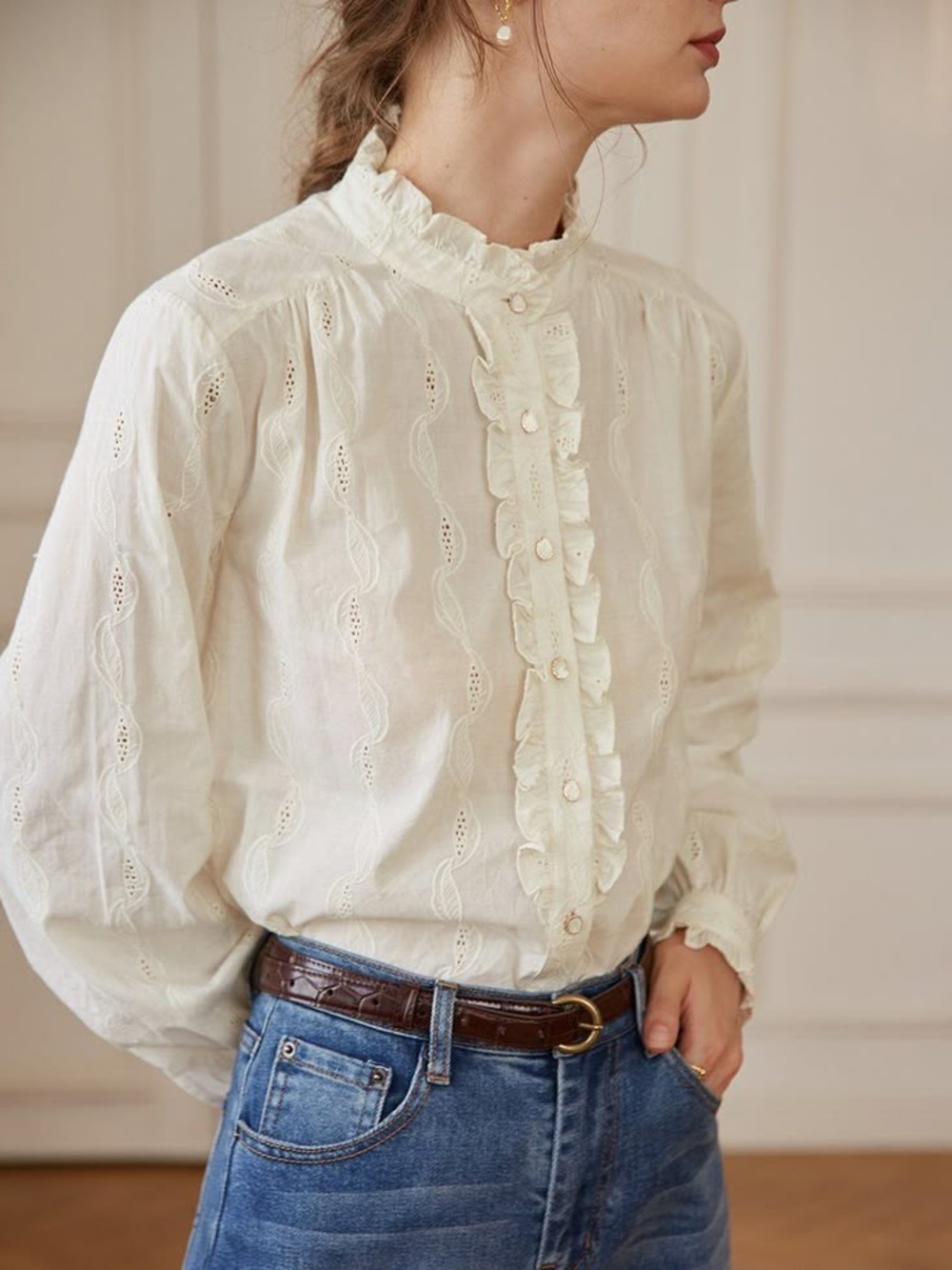NWOT Simple Retro Madison Embroidered Ruffle Top in Cream Size XS